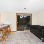 9 Yarcombe Crescent, CRAIGIEBURN, VIC 3064 AUS