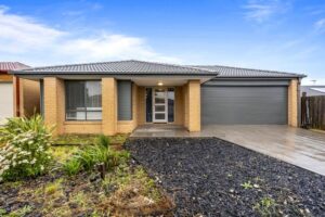 4 Weatherglass Street, WALLAN, VIC 3756 AUS