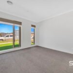 5 Sedate Drive, ROCKBANK, VIC 3335 AUS