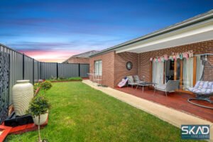 21 Streamside Drive, CRAIGIEBURN, VIC 3064 AUS