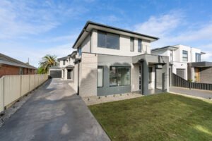 1/7 Burton Street, LALOR, VIC 3075 AUS