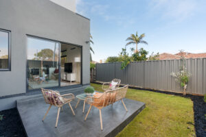 1/7 Burton Street, LALOR, VIC 3075 AUS