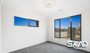 2 Barn Avenue, WOLLERT, VIC 3750 AUS