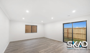 2 Barn Avenue, WOLLERT, VIC 3750 AUS