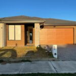 32 Echidna Drive, BEVERIDGE, VIC 3753 AUS