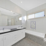 30 The Panorama, MICKLEHAM, VIC 3064 AUS