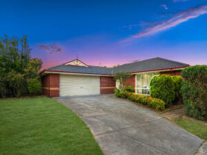 11 Elmwood Place, CRAIGIEBURN, VIC 3064 AUS