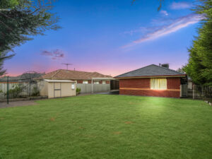 11 Elmwood Place, CRAIGIEBURN, VIC 3064 AUS