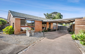 42 Raglan Street, WALLAN, VIC 3756 AUS