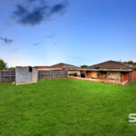 22 Kanooka Grove, MEADOW HEIGHTS, VIC 3048 AUS