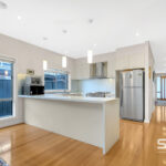 10 Falkland Road, CRAIGIEBURN, VIC 3064 AUS