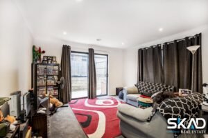 375/7 EARTHMORE ROAD, MERNDA, VIC 3754 AUS