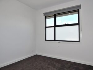 4/10-12 Erskine Avenue, RESERVOIR, VIC 3073 AUS