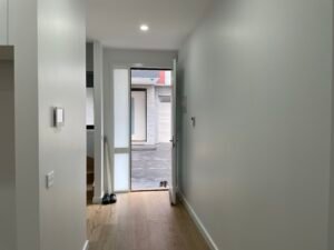 4/10-12 Erskine Avenue, RESERVOIR, VIC 3073 AUS