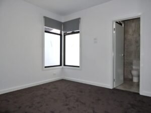 4/10-12 Erskine Avenue, RESERVOIR, VIC 3073 AUS