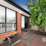 33 Brock Street, THOMASTOWN, VIC 3074 AUS