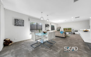 10 Timble Close, WOLLERT, VIC 3750 AUS