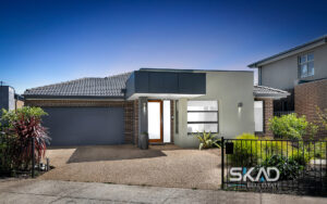 10 Timble Close, WOLLERT, VIC 3750 AUS