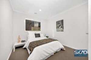 33 Evergreen Crescent, CRAIGIEBURN, VIC 3064 AUS