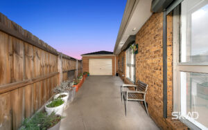 63 Mont Albert Drive, CAMPBELLFIELD, VIC 3061 AUS