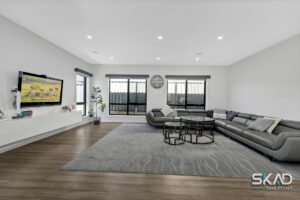 12 Banjolina Circuit, CRAIGIEBURN, VIC 3064 AUS