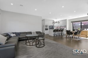 12 Banjolina Circuit, CRAIGIEBURN, VIC 3064 AUS