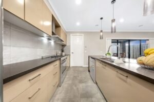 5 Gunther Way, WOLLERT, VIC 3750 AUS