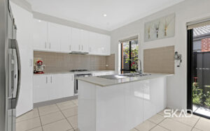 16 Steadman Way, WOLLERT, VIC 3750 AUS