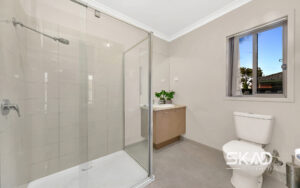 17 Oakgrove Drive, CRAIGIEBURN, VIC 3064 AUS