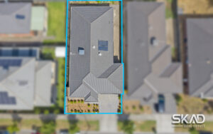 17 Oakgrove Drive, CRAIGIEBURN, VIC 3064 AUS