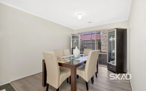 38 Nirvana Drive, SOUTH MORANG, VIC 3752 AUS