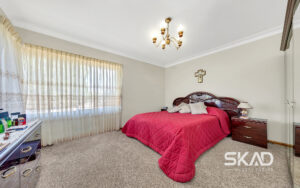 10 Fiddes Street, RESERVOIR, VIC 3073 AUS