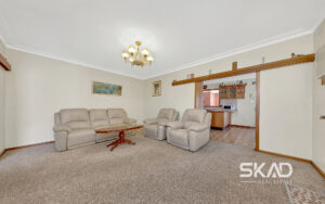10 Fiddes Street, RESERVOIR, VIC 3073 AUS