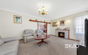 10 Fiddes Street, RESERVOIR, VIC 3073 AUS