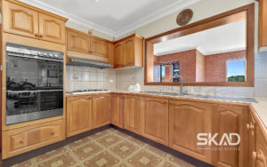 10 Fiddes Street, RESERVOIR, VIC 3073 AUS
