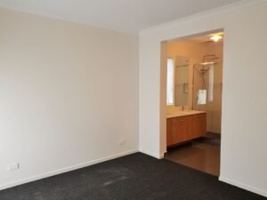 16 Esteem Road, CRAIGIEBURN, VIC 3064 AUS