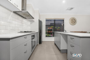 57 Bunting Crescent, KALKALLO, VIC 3064 AUS