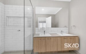 10 Lemongrass Drive, MICKLEHAM, VIC 3064 AUS