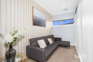 42 St Georges Boulevard, MICKLEHAM, VIC 3064 AUS