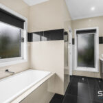 42 St Georges Boulevard, MICKLEHAM, VIC 3064 AUS