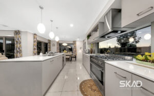 27 Welland Drive, MICKLEHAM, VIC 3064 AUS