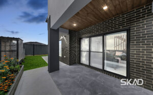 2 Bowenia Avenue, CRAIGIEBURN, VIC 3064 AUS