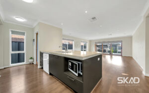 15 Watermill Avenue, CRAIGIEBURN, VIC 3064 AUS