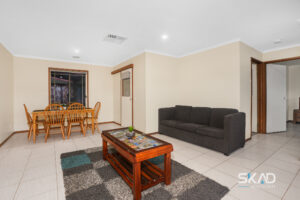 9 Yarcombe Crescent, CRAIGIEBURN, VIC 3064 AUS