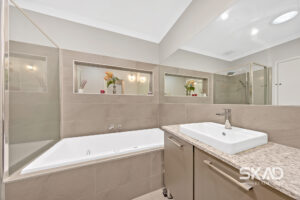 44 Fletcher Road, CRAIGIEBURN, VIC 3064 AUS