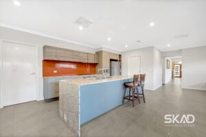 44 Fletcher Road, CRAIGIEBURN, VIC 3064 AUS