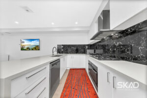 10 Distinction Avenue, CRAIGIEBURN, VIC 3064 AUS