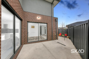 10 Distinction Avenue, CRAIGIEBURN, VIC 3064 AUS