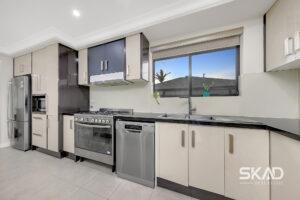 9 Erica Court, LALOR, VIC 3075 AUS