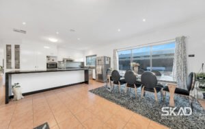22 Waterford Avenue, CRAIGIEBURN, VIC 3064 AUS